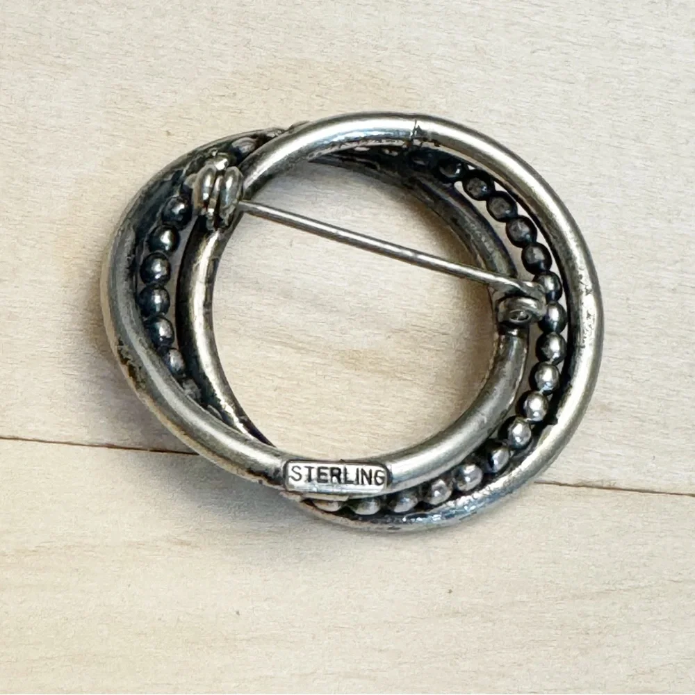 Vintage Infinity Art Deco Sterling Silver Open Circle Brooch